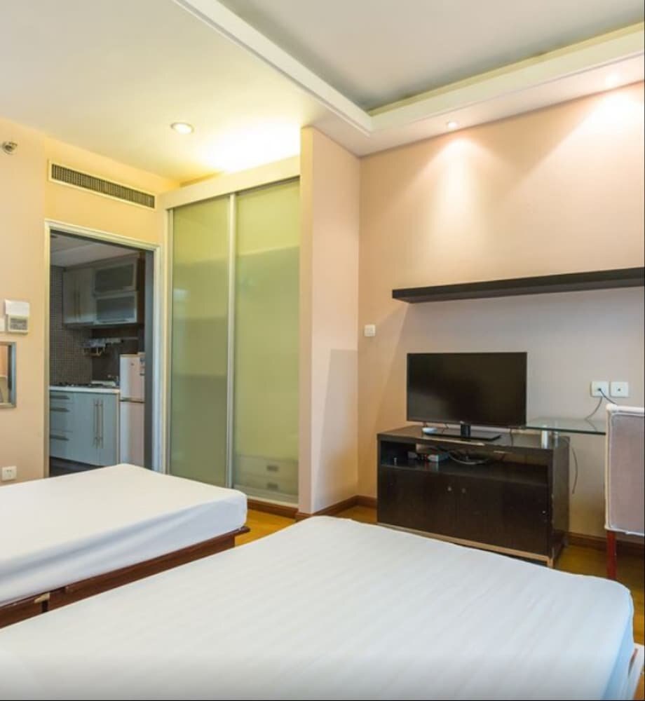 Shanghai Yueyi Apartment Hotel - Tap to explore photos