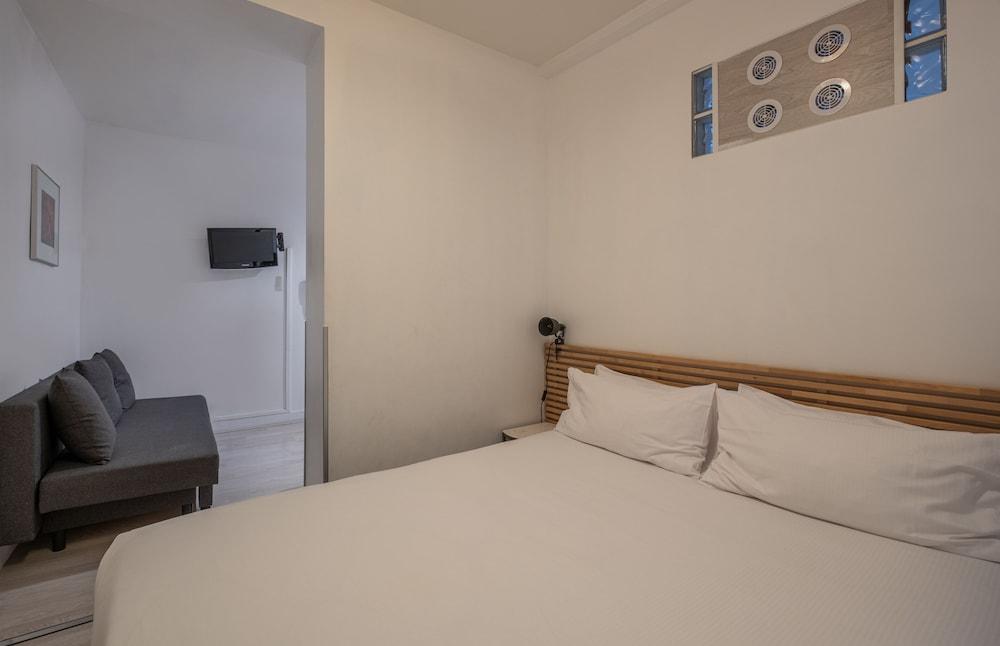 Résidence Clignancourt Room Type - Family Studio, Multiple Beds, Non Smoking