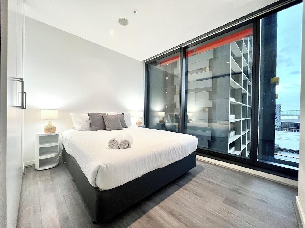 ReadySet Apartments at Upper West Side Room Type - Superior Apartment, 2 Bedrooms, City View
