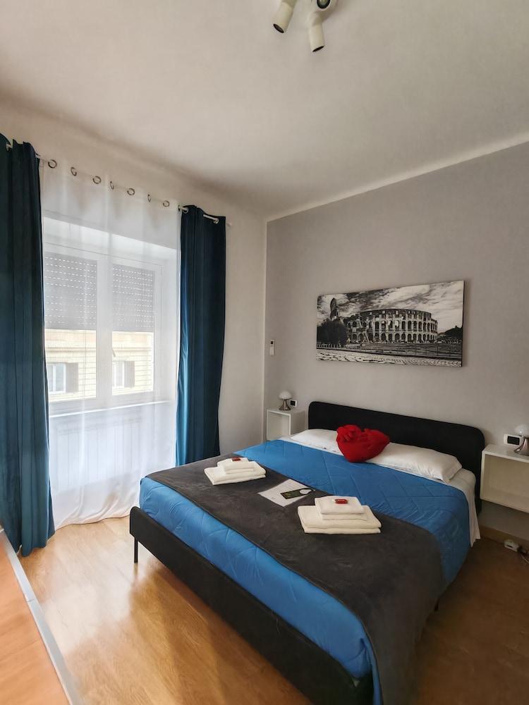 AD Trastevere Guest House Room Type - Double Room (Blue)