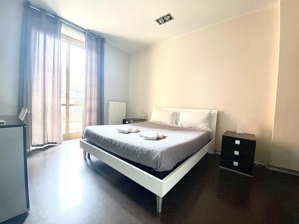 Gemini Guest House Room Type - Standard Double Room, Balcony