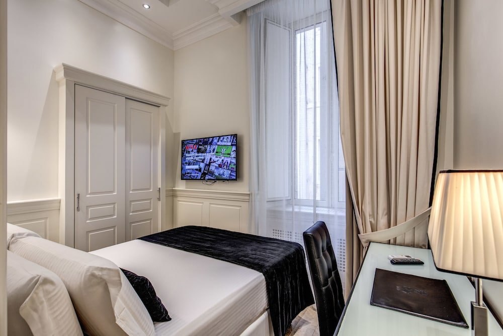Hotel dei Quiriti Suite Room Type - Economy Double Room