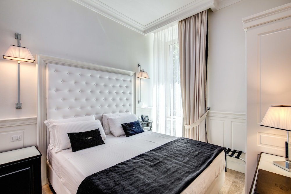 Hotel dei Quiriti Suite Room Type - Suite, Jetted Tub