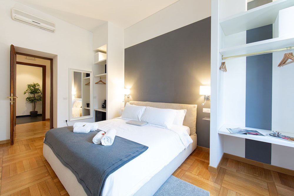 Lombardia40 Luxury Suites Room Type - Deluxe Suite