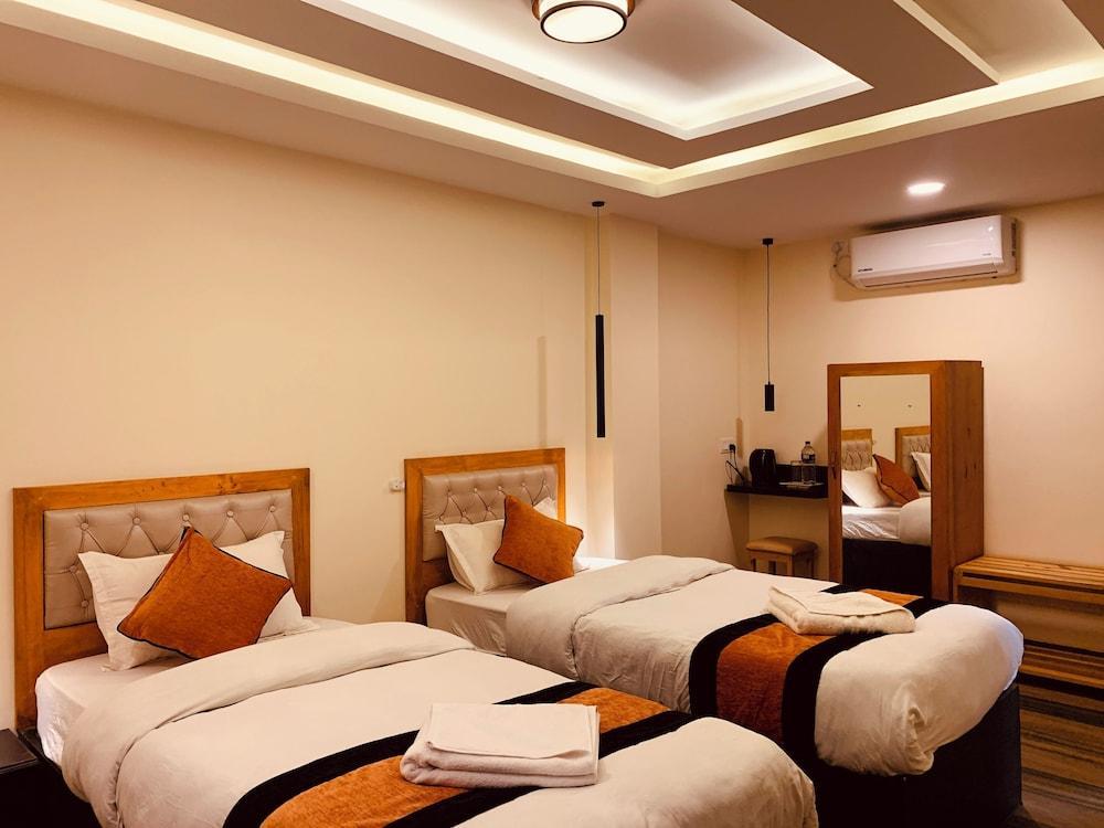 29 Eleven Bed and Breakfast Room Type - Superior Twin Room, 2 Twin Beds, Non Smoking, Hill View 29 Eleven Bed and Breakfast Room Type - Superior Twin Room, 2 Twin Beds, Non Smoking, Hill View