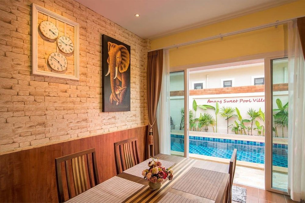 Ao Nang Sweet Pool Villa - Tap to explore photos