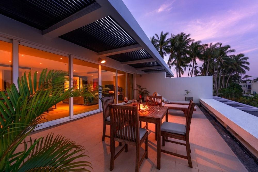 Serenity Grand Seaview Suite - Tap to explore photos