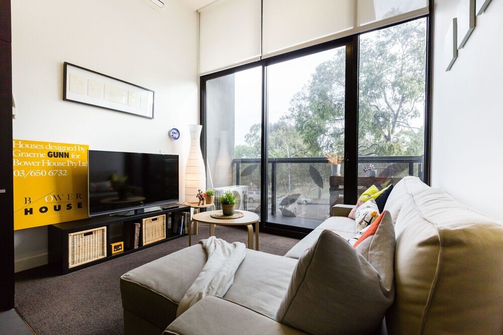 GEORGE, 1BDR North Melbourne Apartment