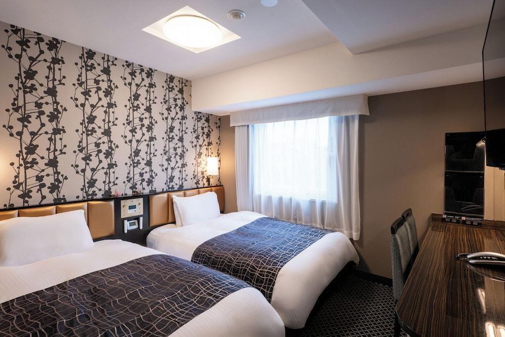 APA Hotel Asakusa Tawaramachi Ekimae - Tap to explore photos