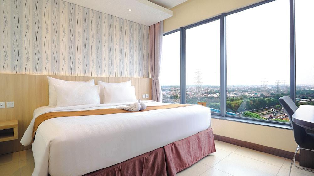 Vasaka Hotel Jakarta managed by DAFAM Room Type - Executive Double Room