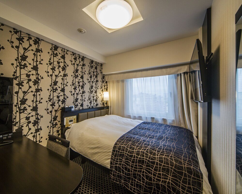 APA Hotel Nihombashi Bakurocho Ekikita - Tap to explore photos