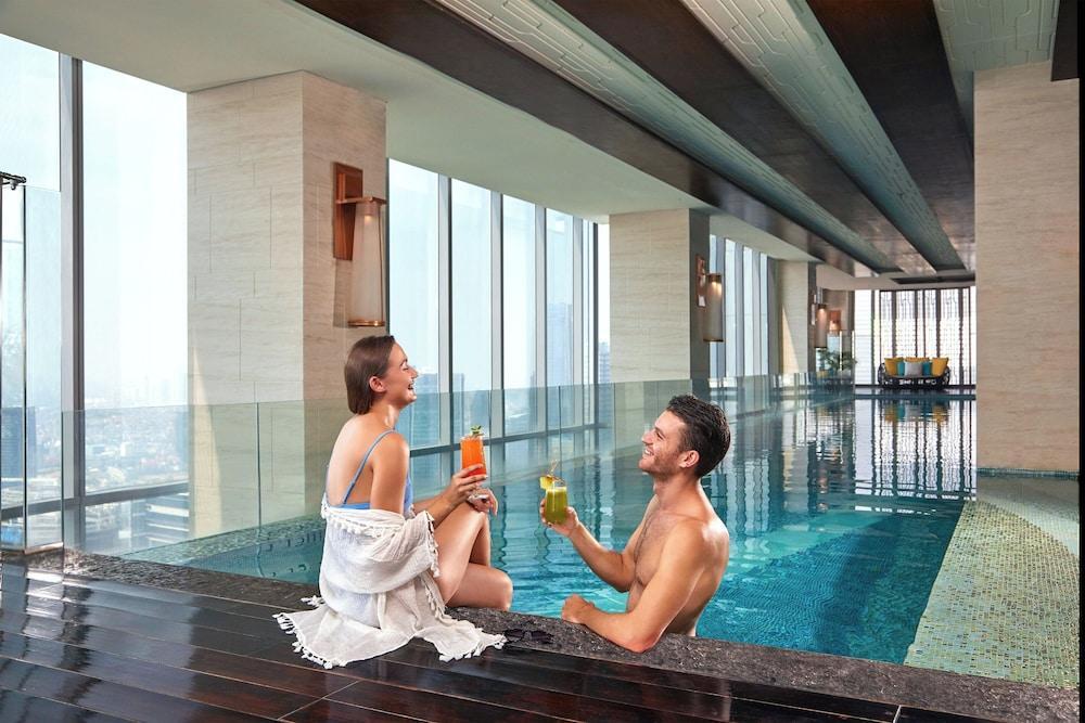 The Westin Jakarta - Tap to explore photos