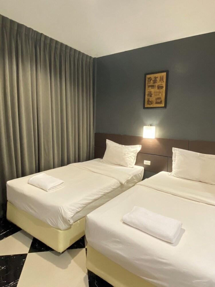 The Chess Samui Room Type - Superior Twin Room