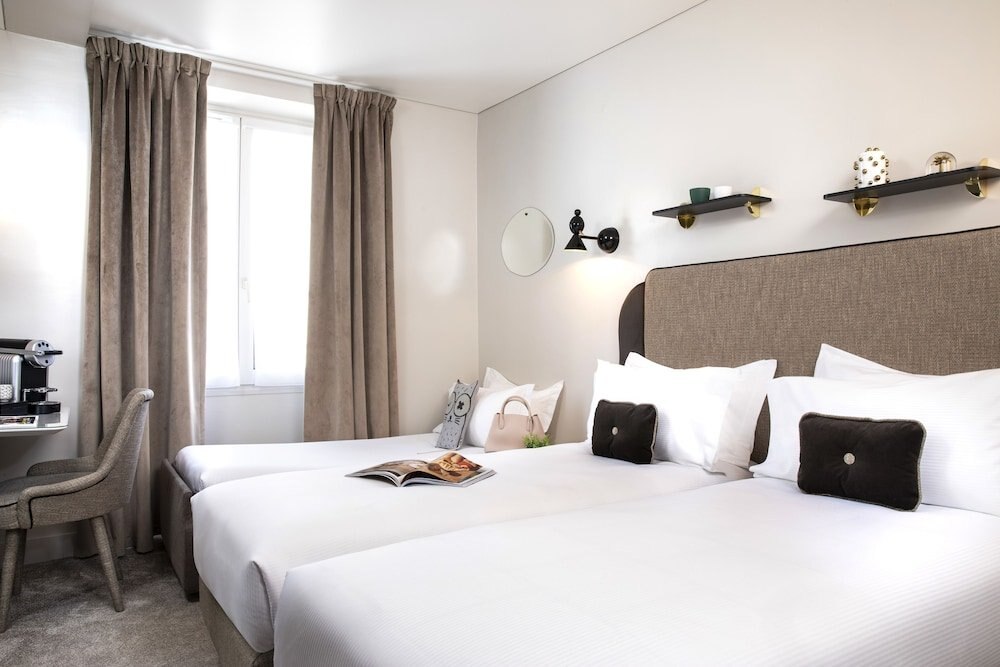 Hôtel Eiffel Saint Charles Room Type - Classic Triple Room