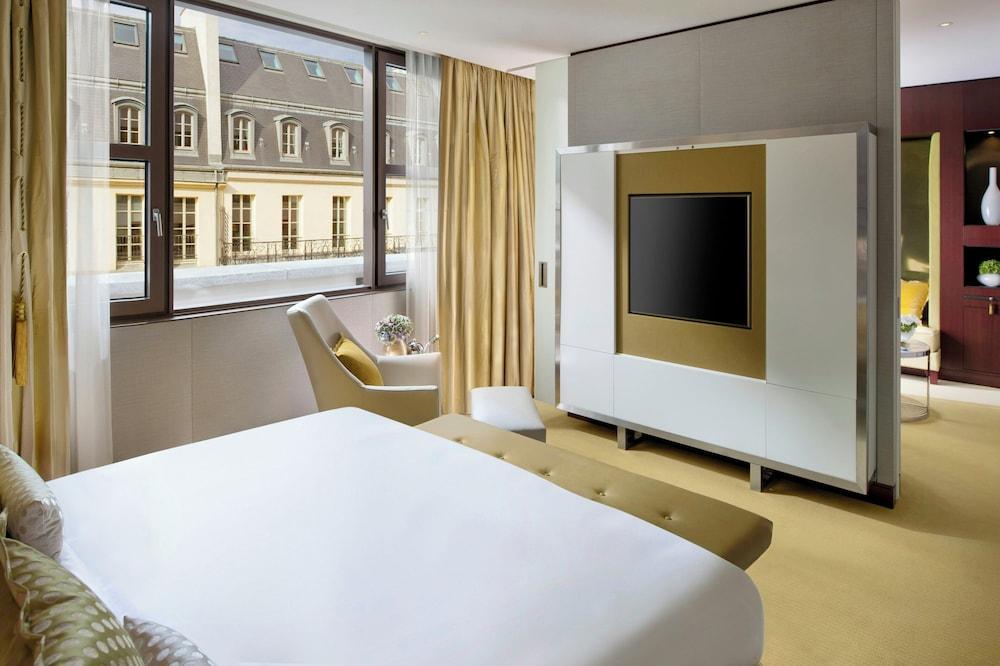 Mandarin Oriental, Paris Room Type - Deluxe Suite