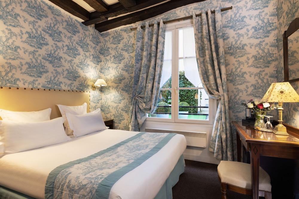 Relais Hotel Du Vieux Paris Room Type - Classic Double Room, 1 Queen Bed, Non Smoking, Courtyard View Relais Hotel Du Vieux Paris Room Type - Classic Double Room, 1 Queen Bed, Non Smoking, Courtyard View