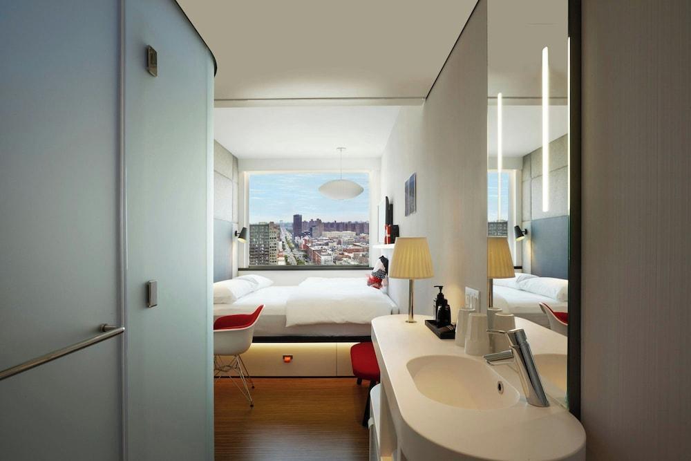 citizenM New York Bowery Room Type - Room, 1 King Bed (High Floor)