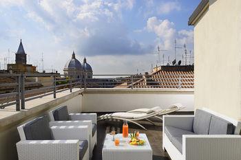 UNA Hotels Decò Roma - Tap to explore photos