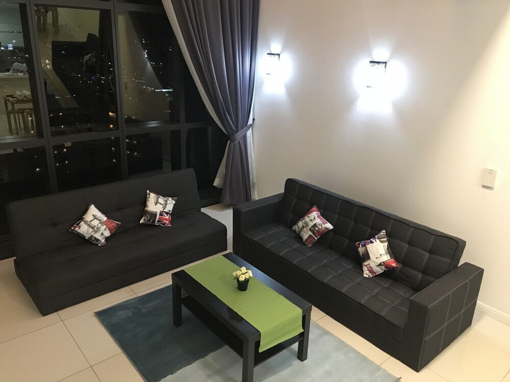 Cozy House KLCC Jalan Ampang M City - Tap to explore photos