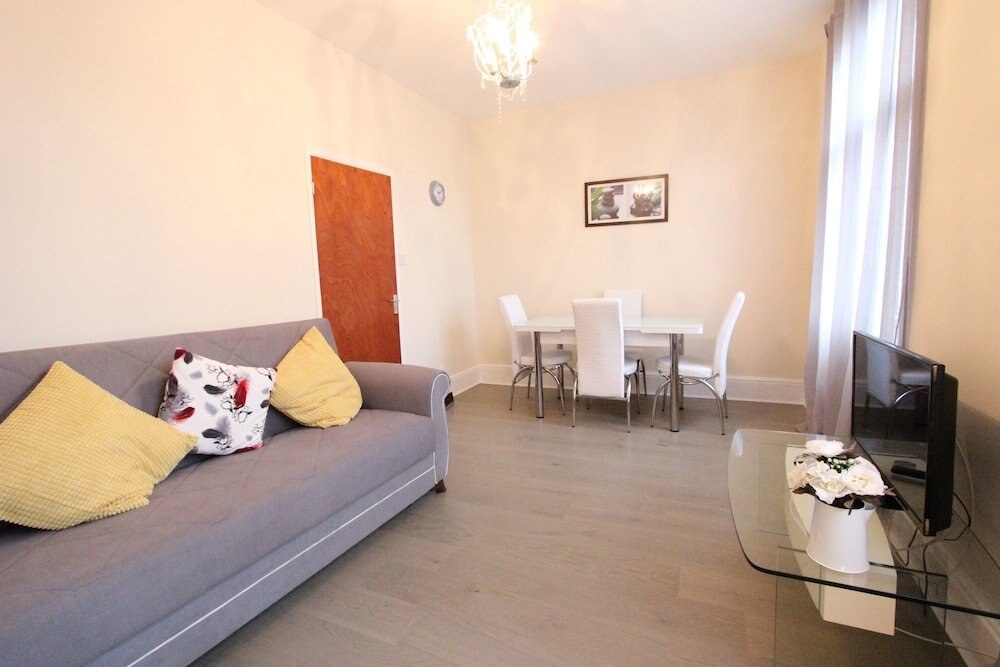 Cosy One Bedroom Apartment- Marble Arch - Tap to explore photos