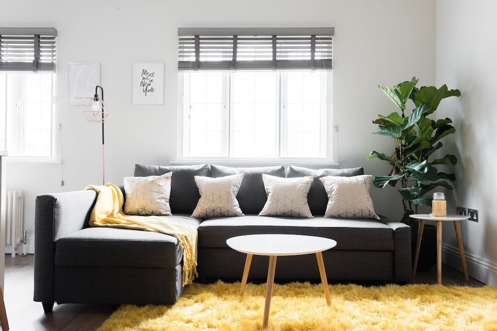 The Soho Hideout  - Modern & Bright 2BDR in Central London - Tap to explore photos