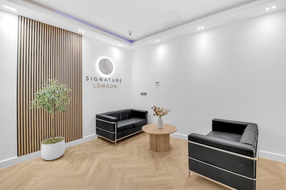 Signature Hotel London Room Type - Twin Room, Ensuite