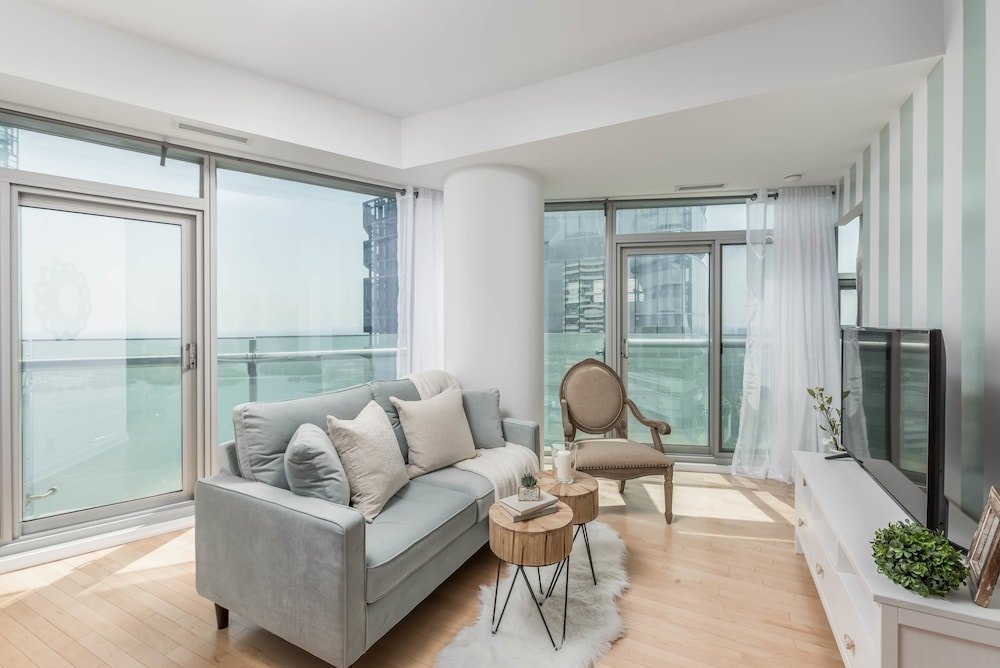 Elegant condo with stunning lake & views - Tap to explore photos