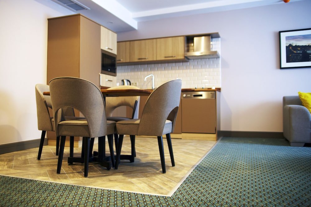 Tophane Suites Room Type - Queen Suite