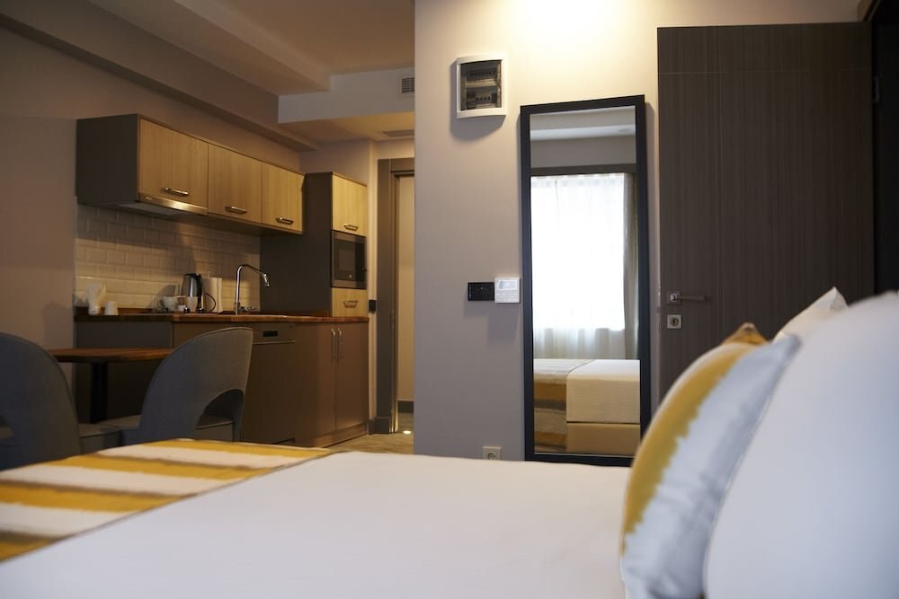 Tophane Suites Room Type - Deluxe Double or Twin Room