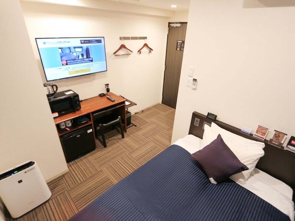 Hotel Livemax Nihonbashi-ningyocho - Tap to explore photos