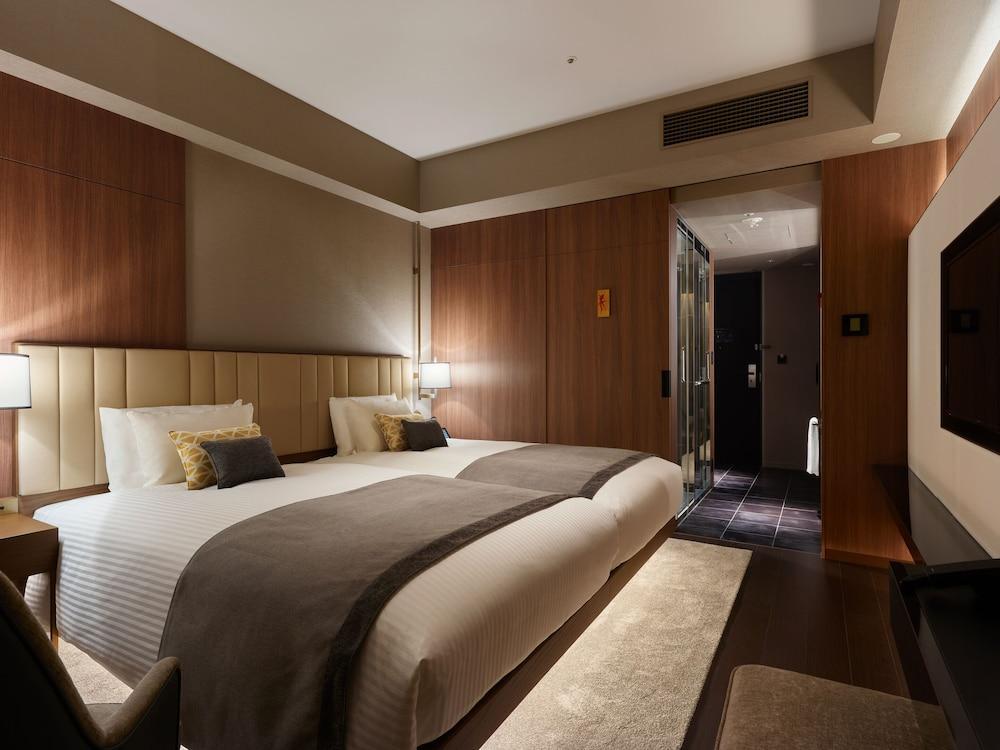 Mitsui Garden Hotel Roppongi Tokyo Premier Room Type - Superior , 2 beds, Non Smoking Mitsui Garden Hotel Roppongi Tokyo Premier Room Type - Superior , 2 beds, Non Smoking