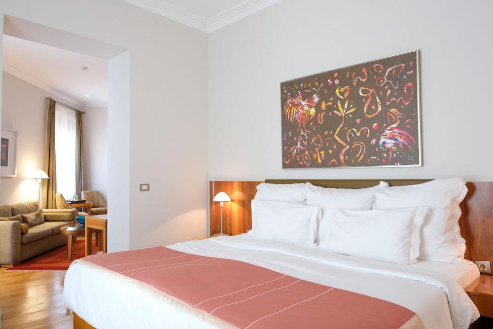 Tomtom Suites - Special Class Room Type - Suite