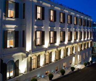 Tomtom Suites - Special Class