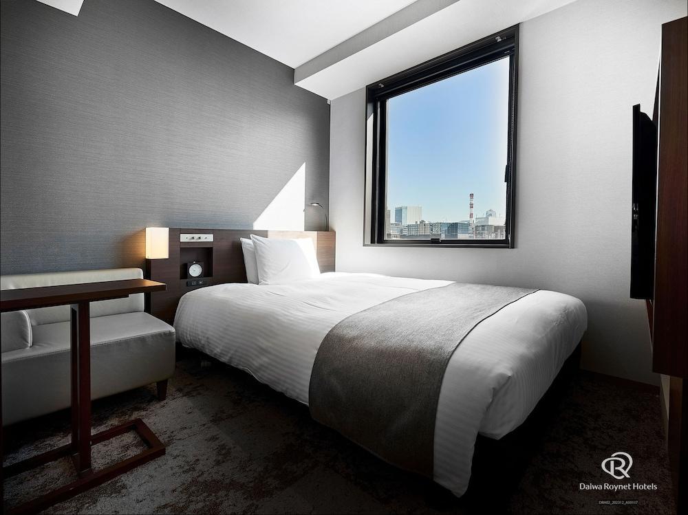 Daiwa Roynet Hotel Shimbashi - Tap to explore photos