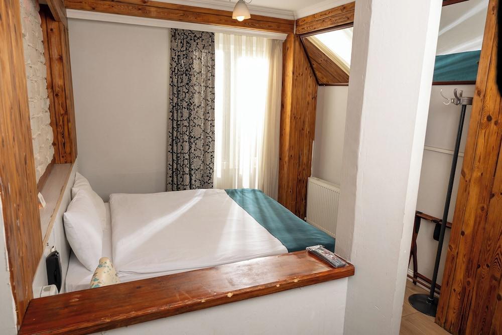 Hot Budget Room Type - Standard Double Room (Zemin Kat)