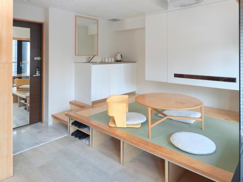 Sakura Cross Hotel Akihabara Room Type - Family Suite Sakura Cross Hotel Akihabara Room Type - Family Suite