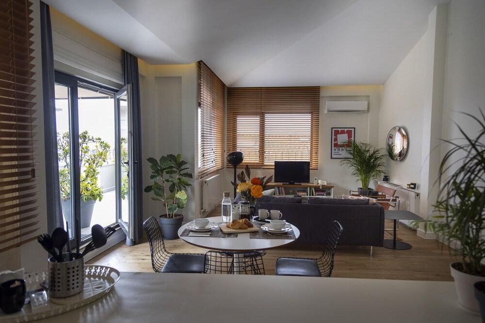 GALATA M84 Room Type - Senior Apartment, 2 Bedrooms, Terrace