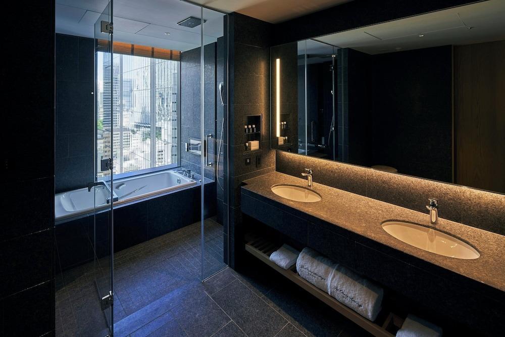 The Okura Tokyo - Tap to explore photos