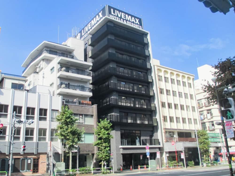 HOTEL LiVEMAX Tokyo-Otsuka Ekimae - Tap to explore photos