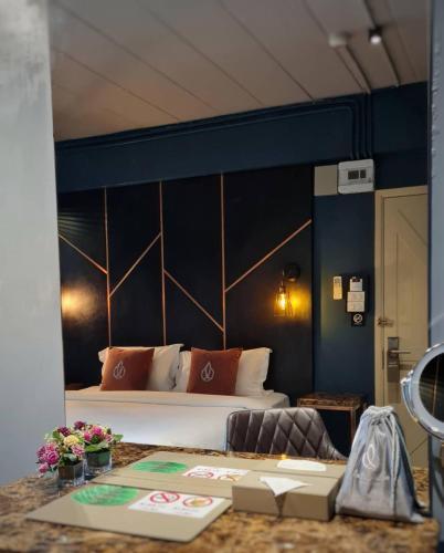 Ratchada Boutique Hotel - Tap to explore photos
