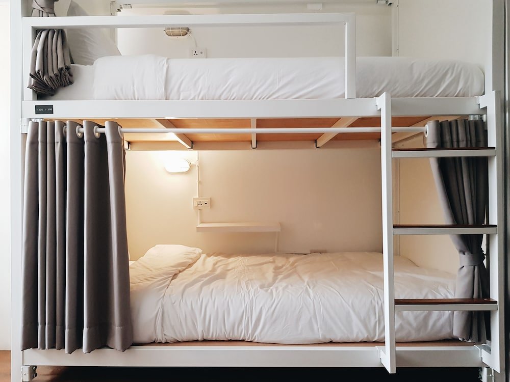LITA Bangkok - Hostel Room Type - 1 Person in 8-Bed Mixed Dormitory (Shared Bathroom)