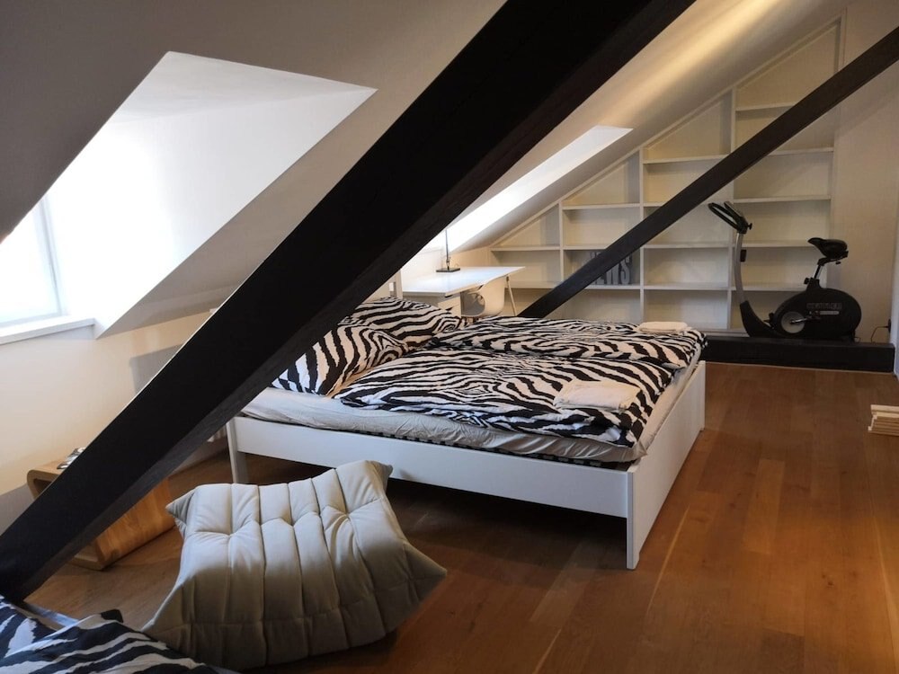 Prague Castle View Apartment - Tap to explore photos
