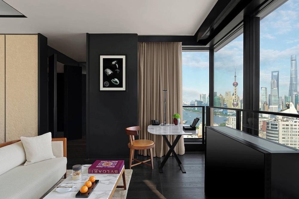 Bulgari Hotel Shanghai Room Type - Deluxe Room, 1 King Bed, Tower
