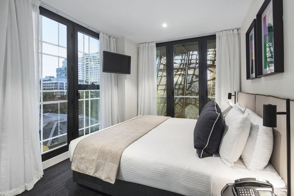 Quest St Kilda Road Room Type - One Bedroom Apartment