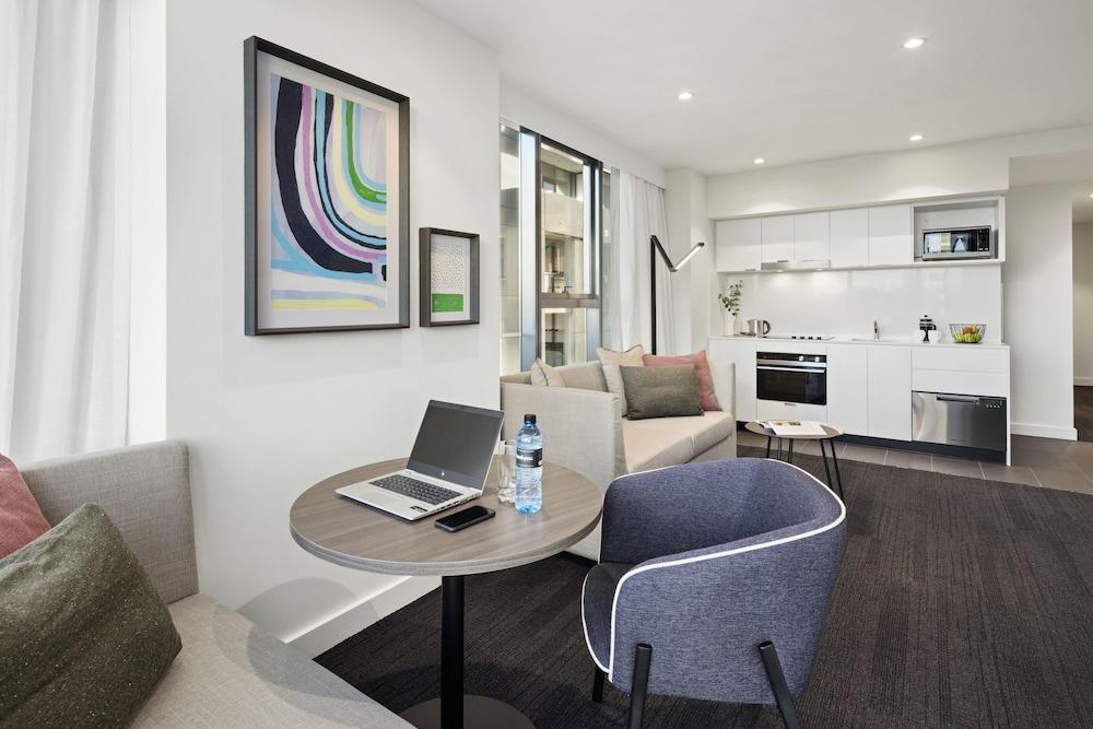 Quest St Kilda Road Room Type - One Bedroom Executive Apartment Quest St Kilda Road Room Type - One Bedroom Executive Apartment