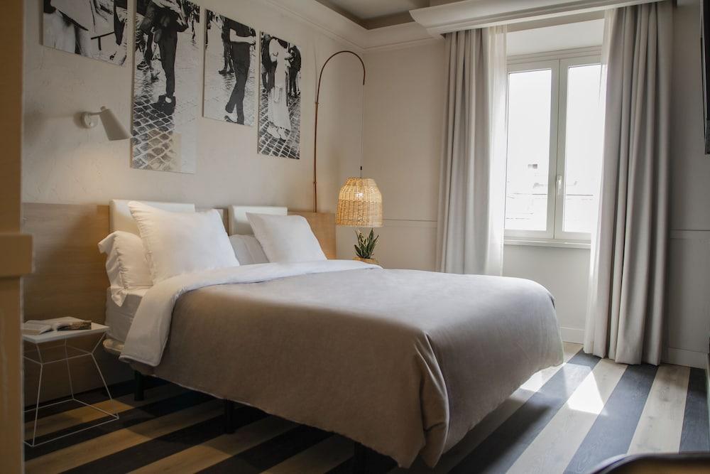 Select Via Veneto Room Type - Superior Double or Twin Room, City View