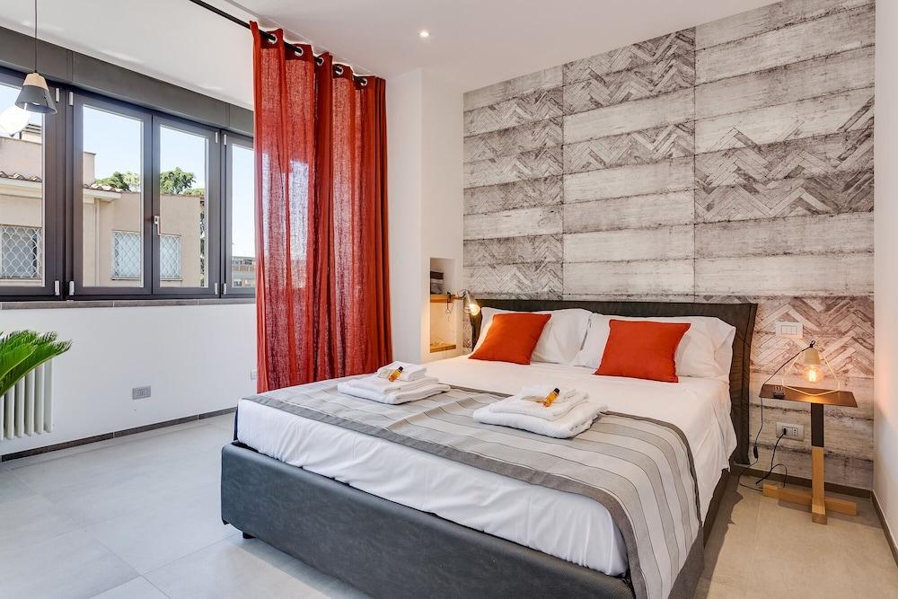 Rome as you feel - San Lucio Apartments - Tap to explore photos