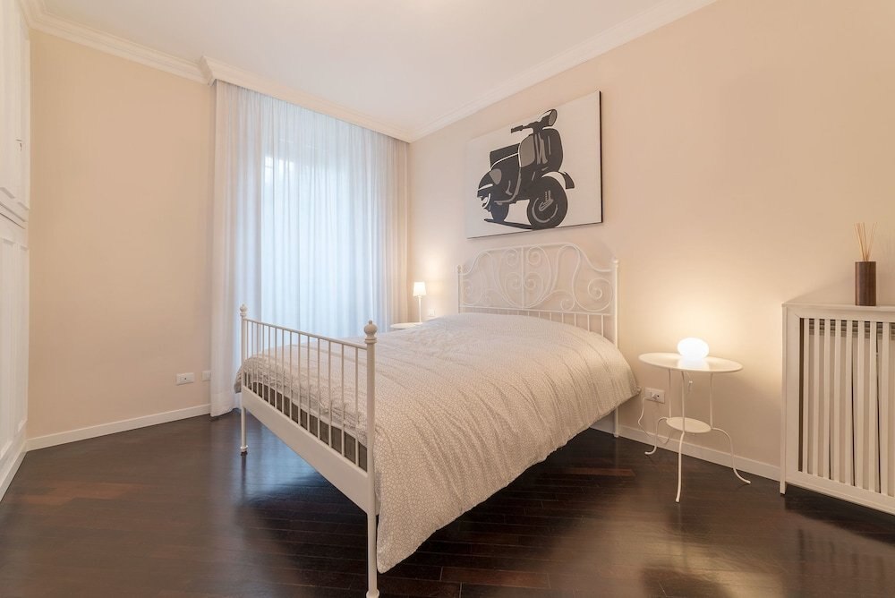 Mazzini Stylish 6 Pax Apartment - Tap to explore photos