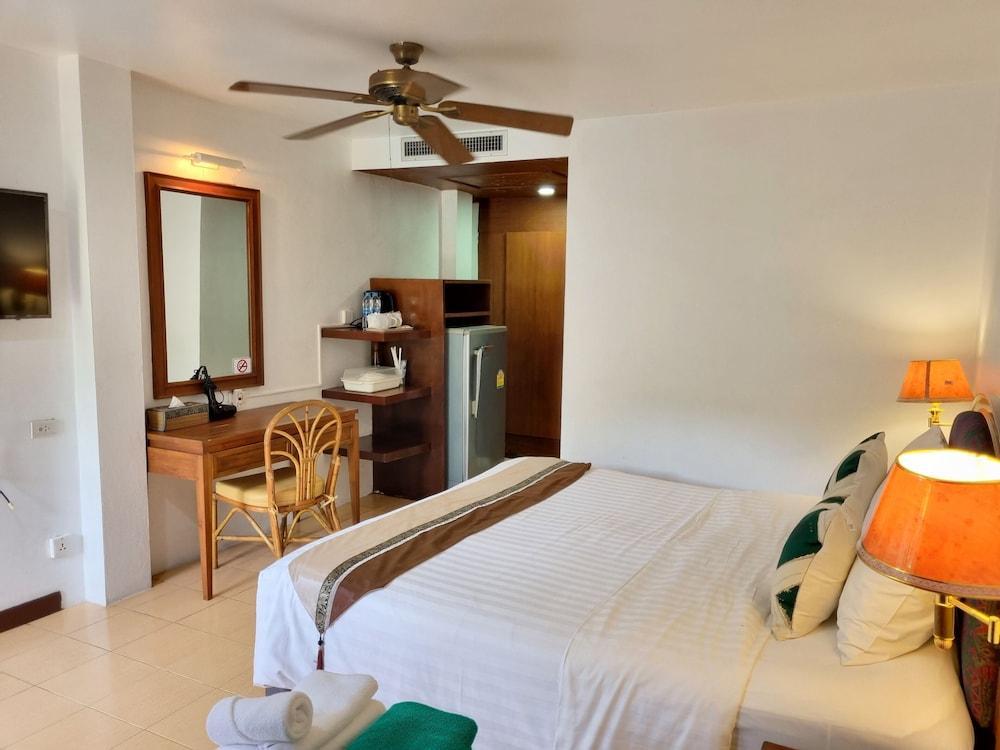 Kata Interhouse Resort by Haii Collection Room Type - Deluxe Room, Pool View