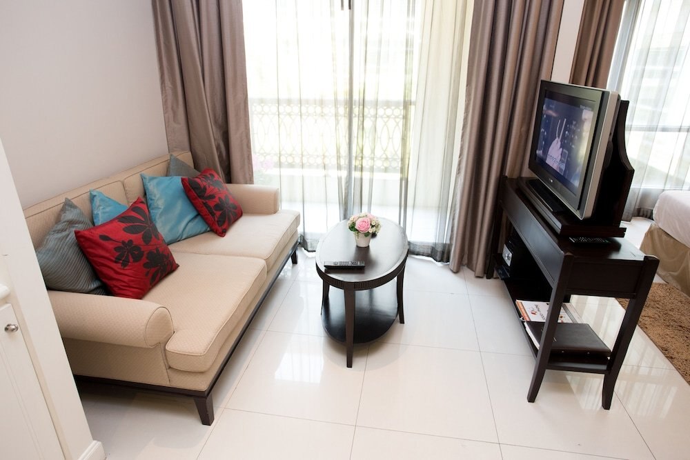 Hope Land Hotel Sukhumvit 46/1 Room Type - Executive Room, 1 King Bed, City View